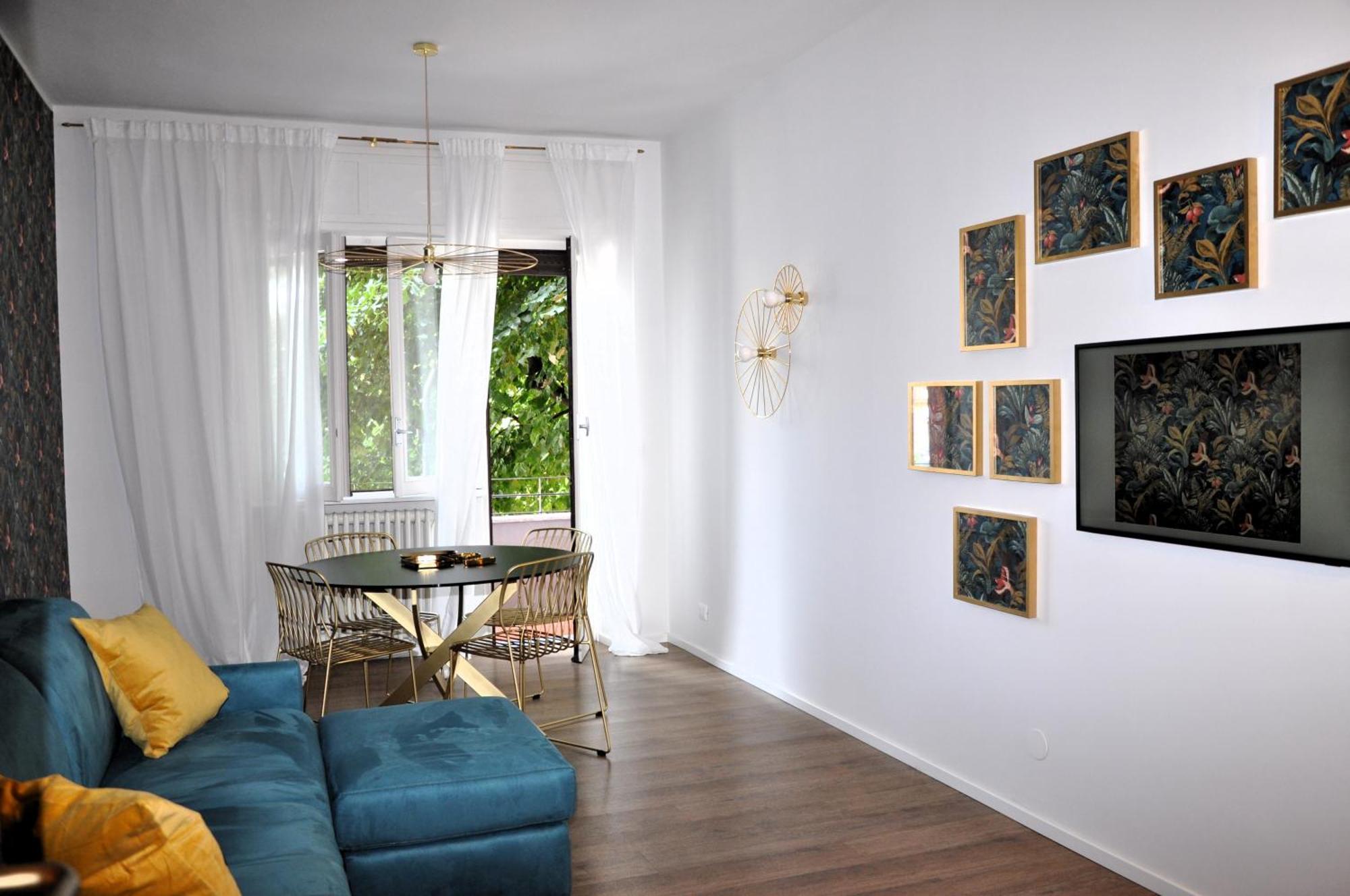 Elegante Appartamento Milano Luaran gambar